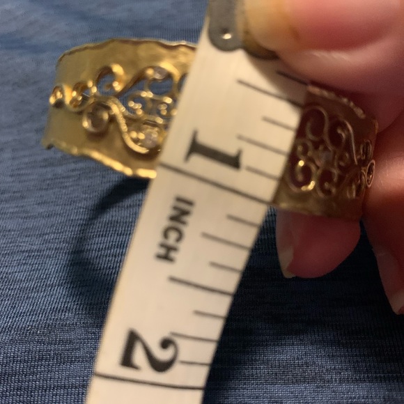 Stellar 14k solid gold filigree cuff bracelet - Picture 5 of 6